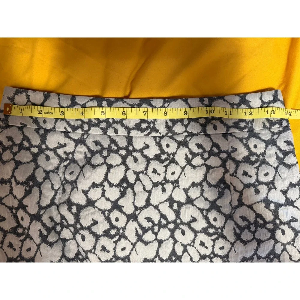 Calvin Klein Womens 2P Metallic Silver Black‎ Jacquard Animal Print Pencil Skirt